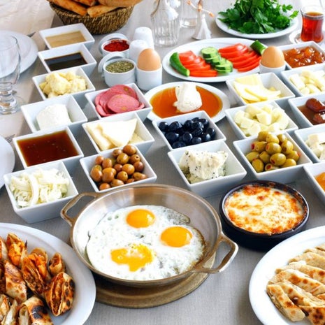 Onur'un 1001 Çeşit Kahvaltı Mutfağı