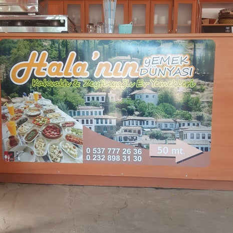 Halanın Yemek Dünyası