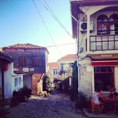 Madam'ın Dibek Kahvesi