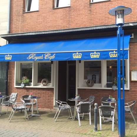 Royals Cafe