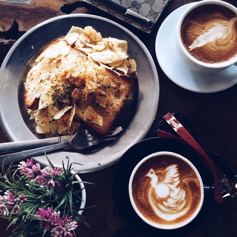 Wood & Steel Cafè / Gallery