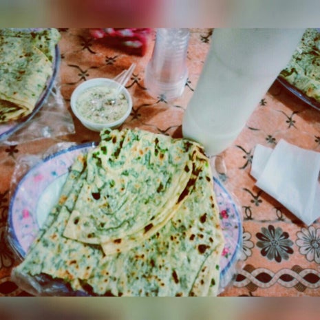 که لانه و کولیزه کیوه ره ش