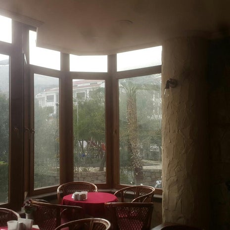 Zeytin Meşkişhane Cafe Restaurant