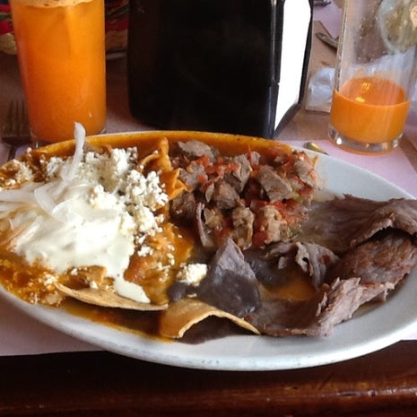 Los Almuerzos