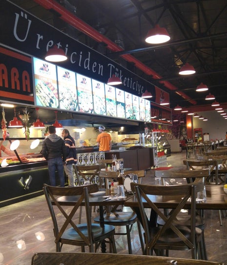 Bilgiçler Et & Köfte & Kasap & Kahvaltı Salonu