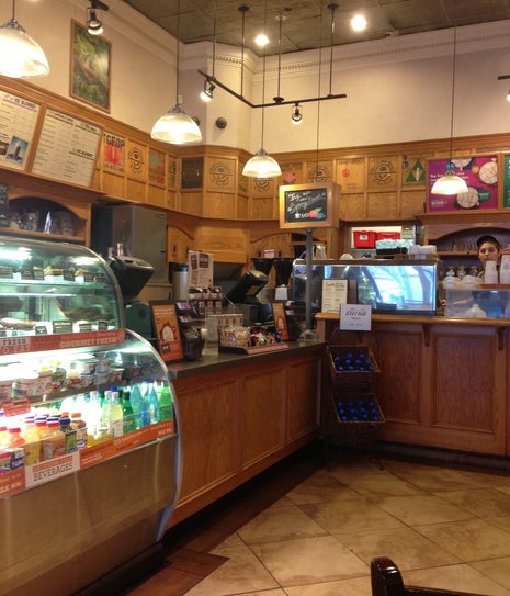 The Coffee Bean & Tea Leaf