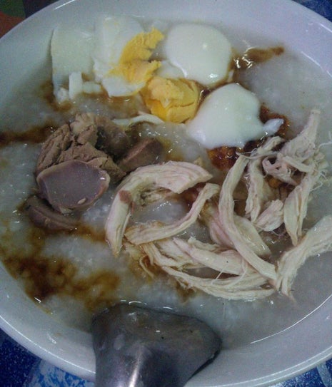 ร้านปอเปี้ยะหน้ากรุงไทย