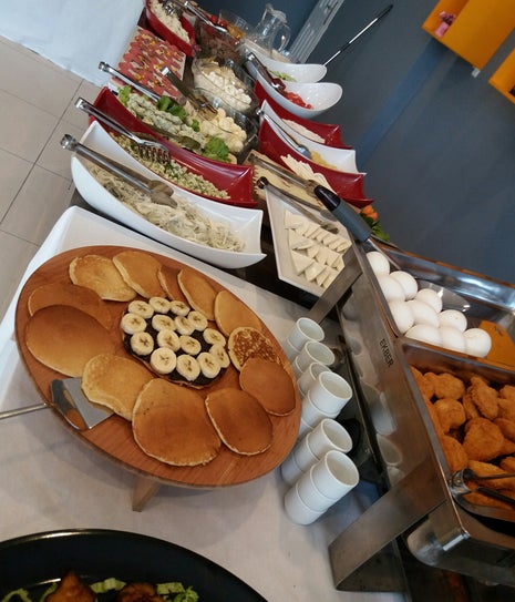 Loya Tanura Kahvaltı Salonu