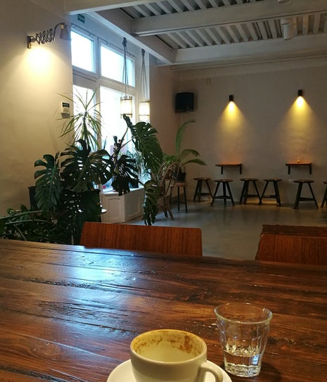 Dorado Café