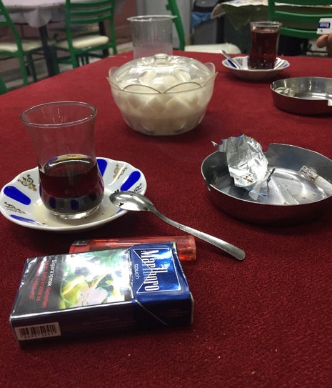 karaburun meydan kıraathanesi