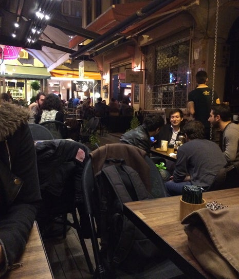 Berf INN Coffee Shop
