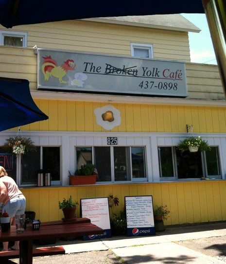 Broken Yolk Cafe