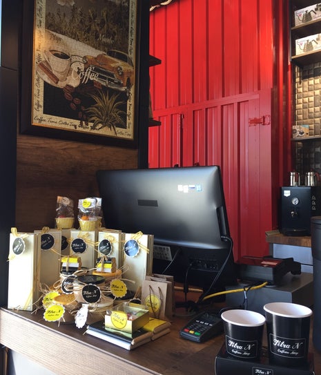 Tetra N Caffeine Shop