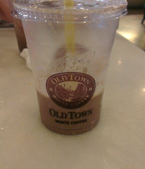 old town white coffee @ lcct