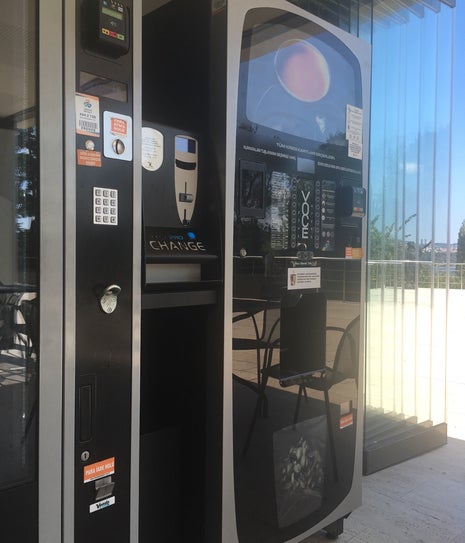 Vr Otomat Teras Cafe