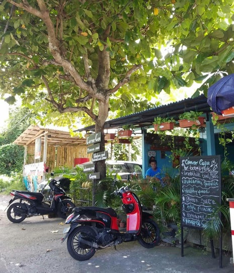 Corner Cafe