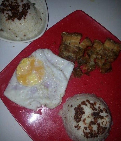 FUDHAVEN silog house & billiard hall