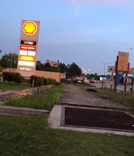 Costa Coffee @ Shell Bangi