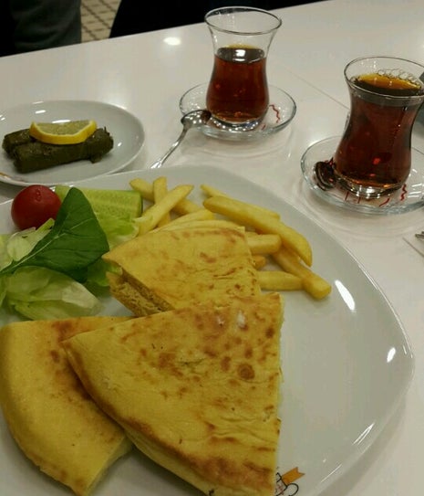 Aslı Börek