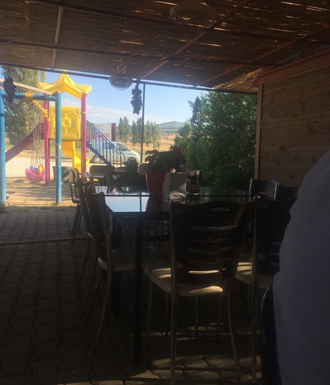 Şelale Kır Lokantası??