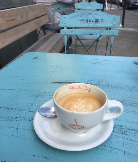 Strada Café