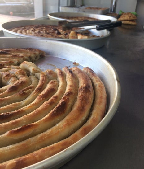 Tadında Büfe Boşnak Börekçisi