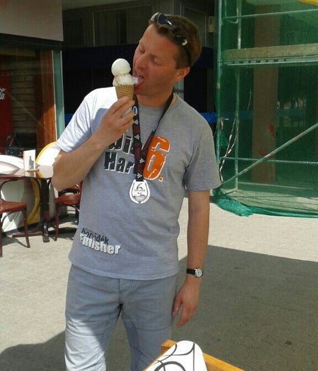 Édesmindegy Cukrászda & Kávéház