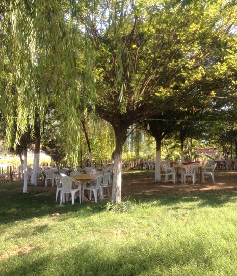 Camlı Köşk