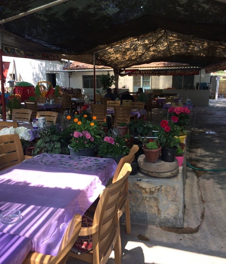 Ayşe Teyzenin Yeri Köy Kahvaltısı