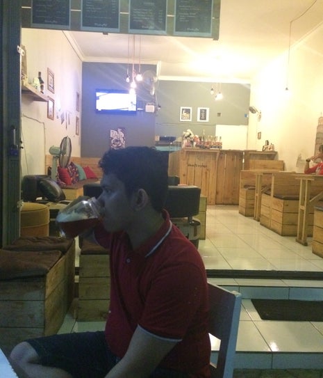 Uncle'Mel Coffee Shop