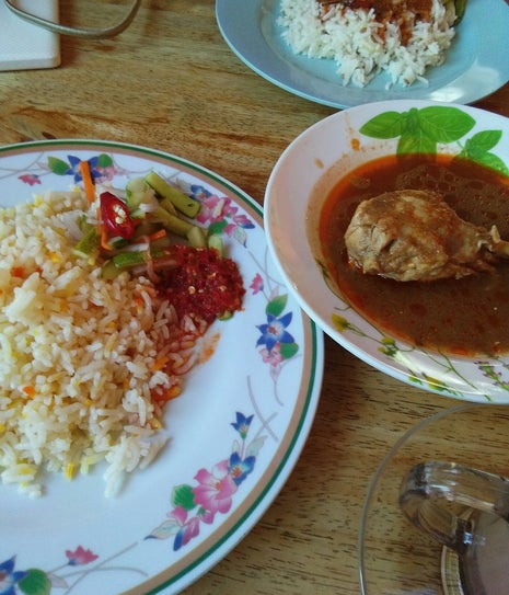 Warung Nasi Minyak Do