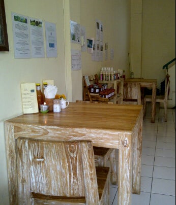 Warung Alami Penestanan