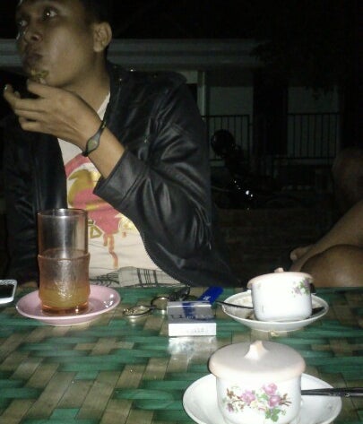 Warung bambu