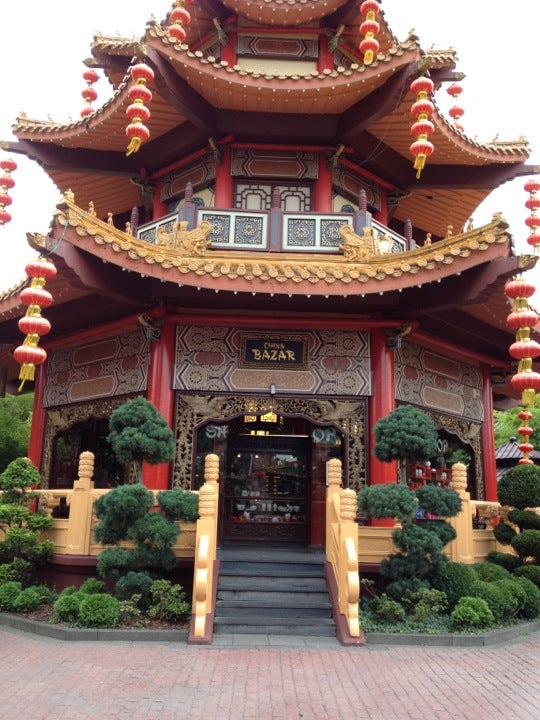 Район чайна-таун (chinatown). Китай-город в москве. Столица китая бейджинг. Воскресенские ворота кремля. Чайнатаун берлин.