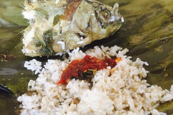 Rumah makan Ayam Goreng Mekar Sari