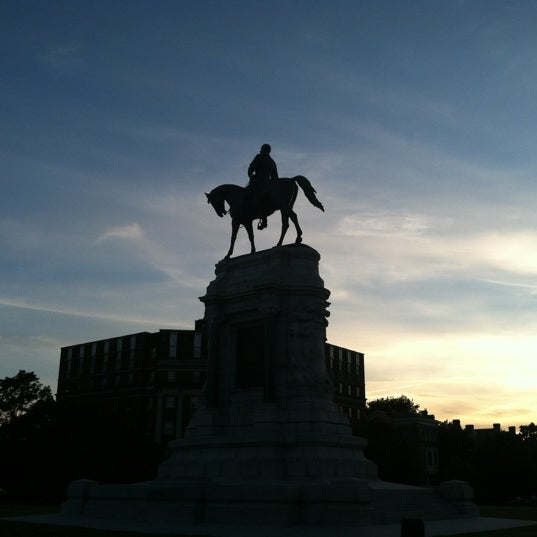 Historic Monument Avenue The Museum District Richmond, VA