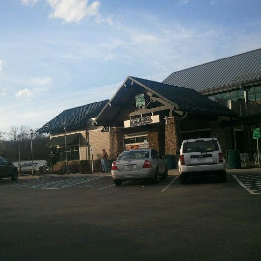 Photos at New Stanton Service Plaza Rest Area in New Stanton
