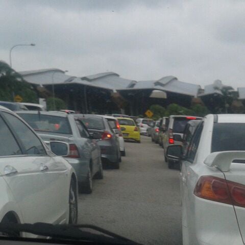 Sultan Abu Bakar CIQ Complex - Border Crossing