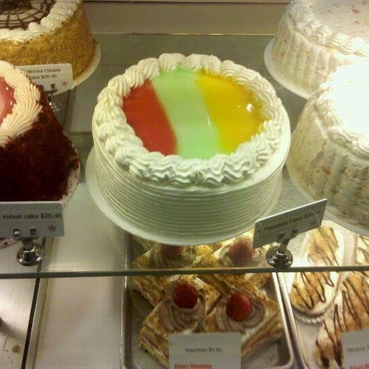 King�s Hawaiian Bakery &amp; Restaurant Torrance, CA