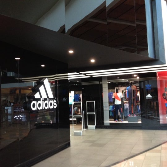 nearby adidas showroom