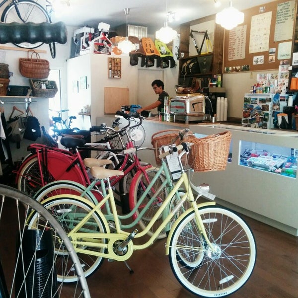mello velo bicycle shop & cafe