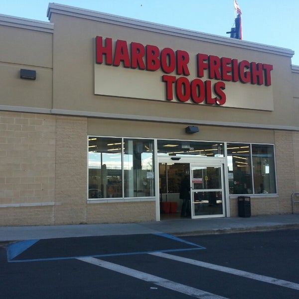 How does Harbor Freight sell GREAT QUALITY tools at the LOWEST prices? Harbor Freight Tools hours and Harbor Freight Tools locations along with phone number and map with driving directions/5(12).