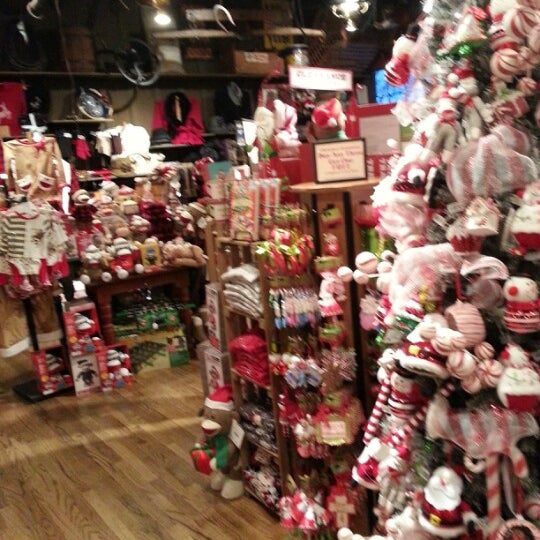 photo taken at cracker barrel old country store by eric h on 1123 - Cracker Barrel Store Christmas Decorations photo taken at cracker barrel old country store by eric h on 1123 - Cracker Barrel Store Christmas Decorations
