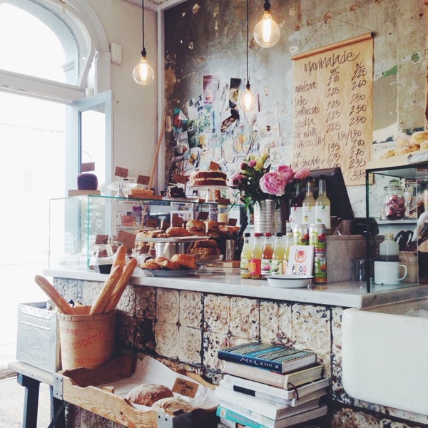 Where's Good? Holiday and vacation recommendations for Brighton, United Kingdom. What's good to see, when's good to go and how's best to get there.