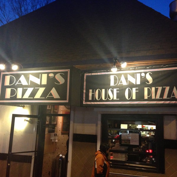 Dani's House of Pizza Pizza Place in Kew Gardens