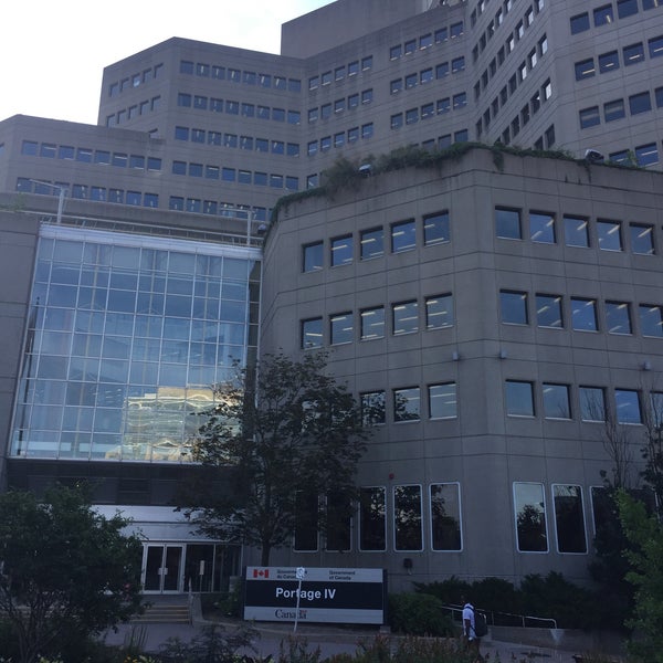 Place du Portage Phase 4 District de Hull 1 conseil de 184 visiteurs