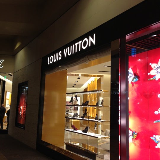 Louis Vuitton Fashion Valley San Diego | Cepar