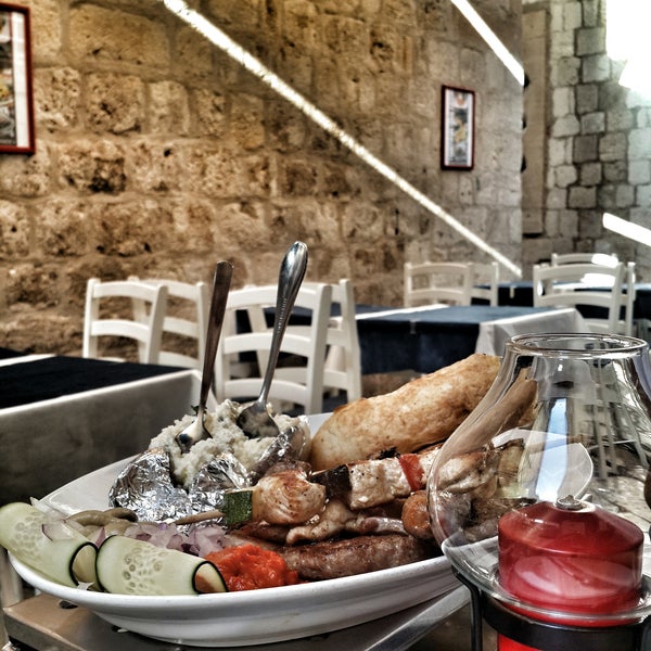 Where's Good? Holiday and vacation recommendations for Dubrovnik, Croacia. What's good to see, when's good to go and how's best to get there.