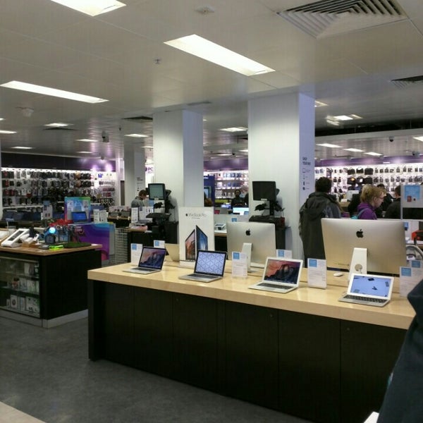Currys PC World West End London, Greater London
