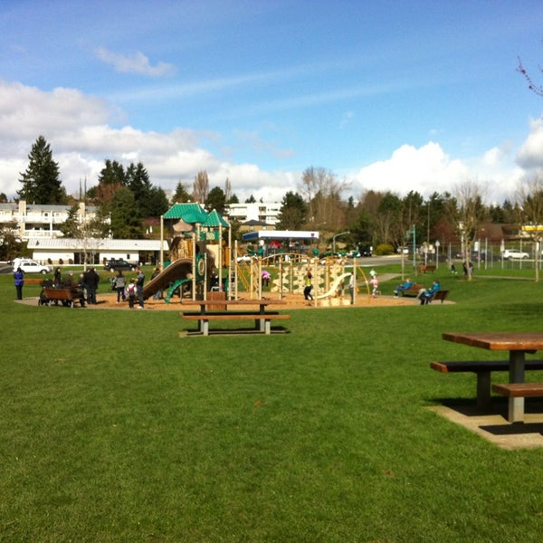 Peter Kirk Park Playground in Kirkland